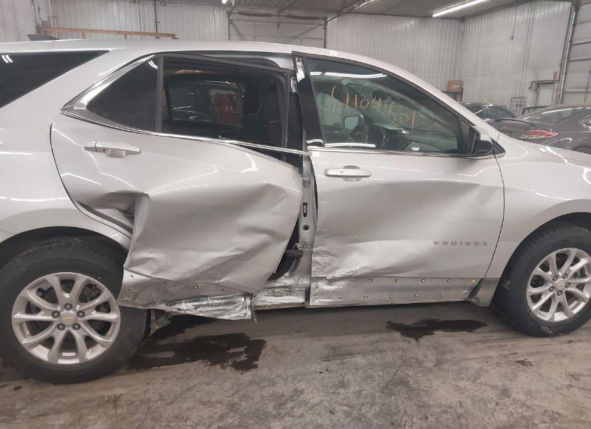 Photo 6 of 2020 Chevrolet Equinox AWD LT 1.5L TURBO (VIN 2GNAXUEV2L6221842)