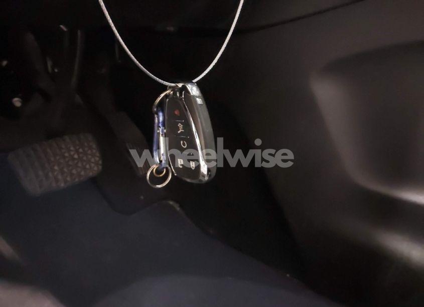 Photo 11 of 2020 Chevrolet Equinox AWD LT 1.5L TURBO (VIN 2GNAXUEV2L6227253)