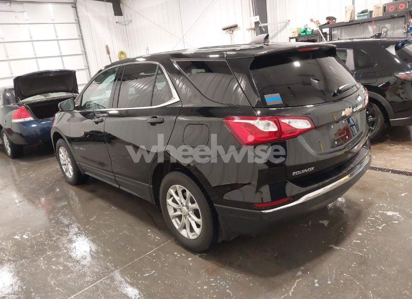 Photo 3 of 2020 Chevrolet Equinox AWD LT 1.5L TURBO (VIN 2GNAXUEV2L6227253)