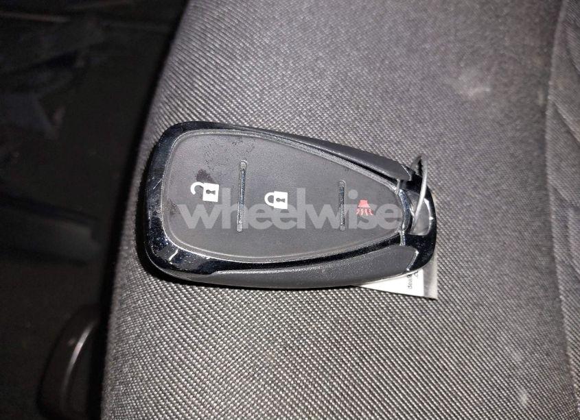 Photo 11 of 2021 Chevrolet Equinox AWD LT (VIN 2GNAXUEV2M6139109)