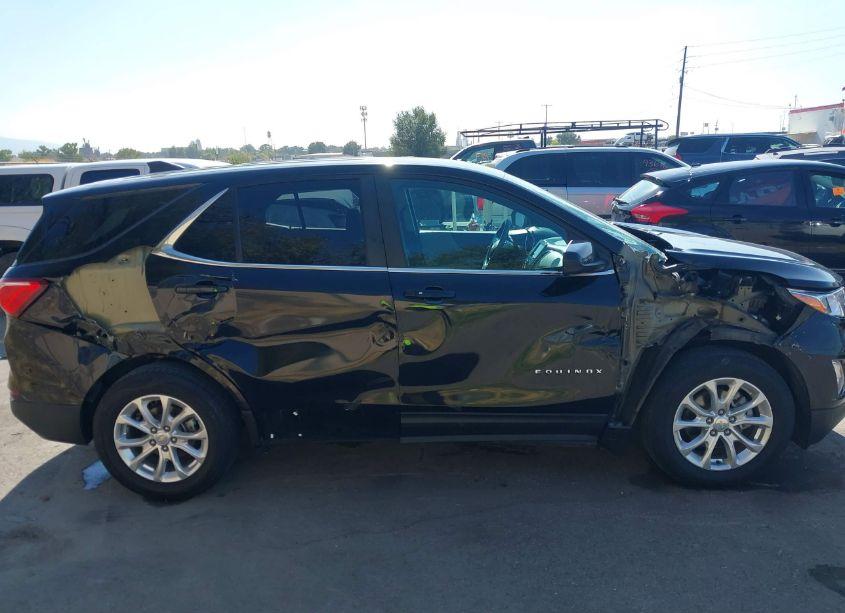 Photo 14 of 2021 Chevrolet Equinox AWD LT (VIN 2GNAXUEV2M6150031)