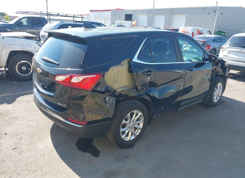 Photo 4 of 2021 Chevrolet Equinox AWD LT (VIN 2GNAXUEV2M6150031)