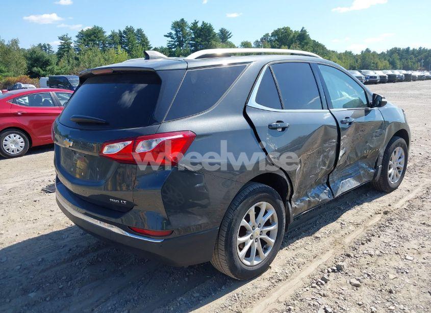 Photo 4 of 2019 Chevrolet Equinox LT (VIN 2GNAXUEV3K6201758)