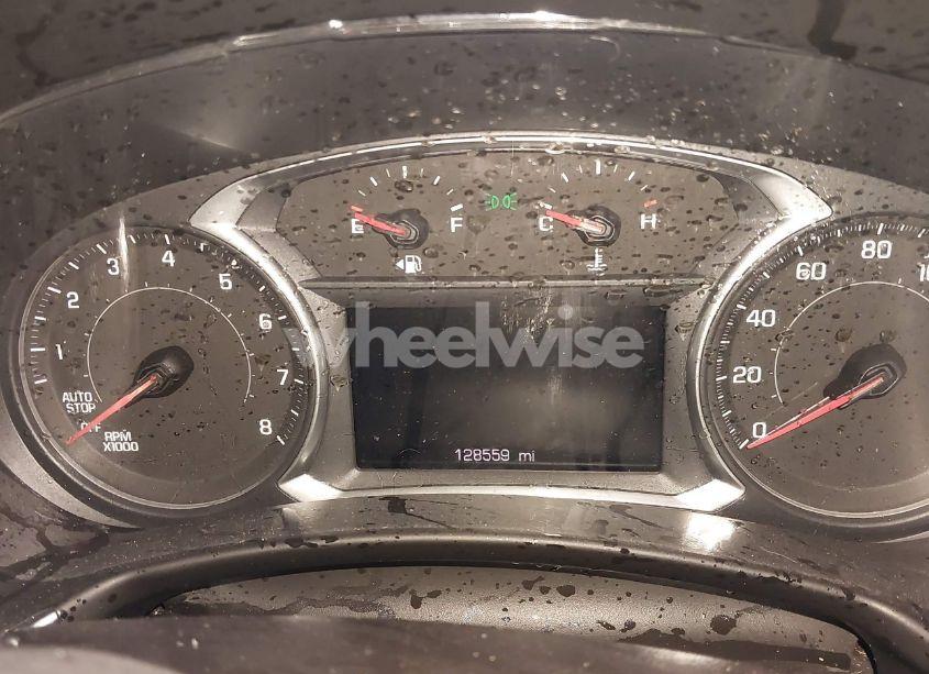 Photo 7 of 2019 Chevrolet Equinox LT (VIN 2GNAXUEV3K6228796)