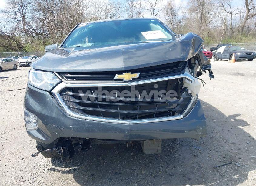 Photo 18 of 2019 Chevrolet Equinox LT (VIN 2GNAXUEV3K6258168)