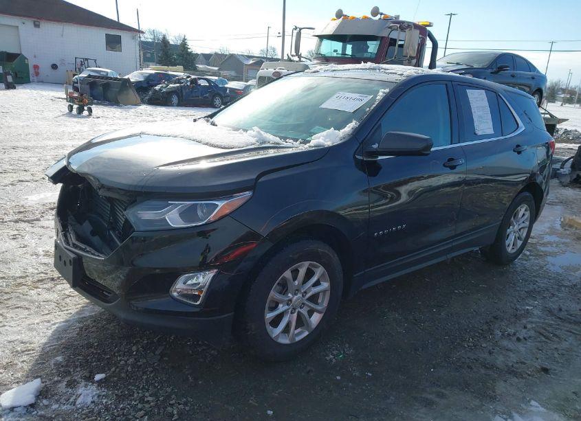 Photo 2 of 2020 Chevrolet Equinox AWD LT 1.5L TURBO (VIN 2GNAXUEV3L6116341)