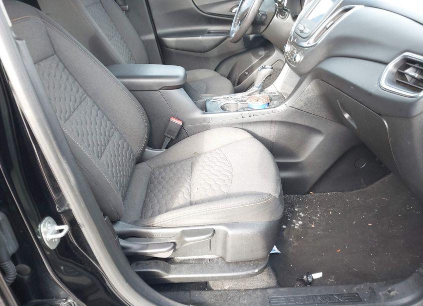 Photo 5 of 2020 Chevrolet Equinox AWD LT 1.5L TURBO (VIN 2GNAXUEV3L6116341)