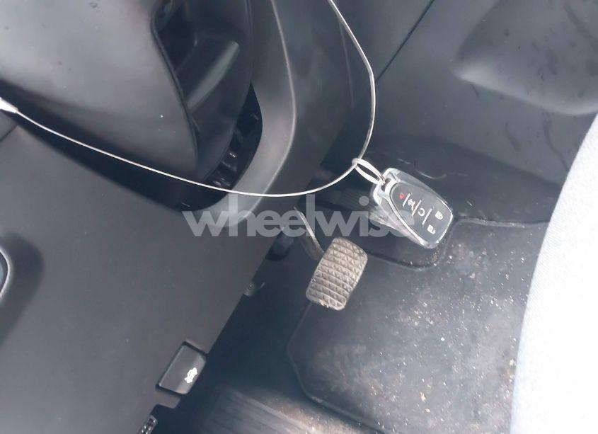 Photo 11 of 2020 Chevrolet Equinox AWD LT 1.5L TURBO (VIN 2GNAXUEV3L6208730)