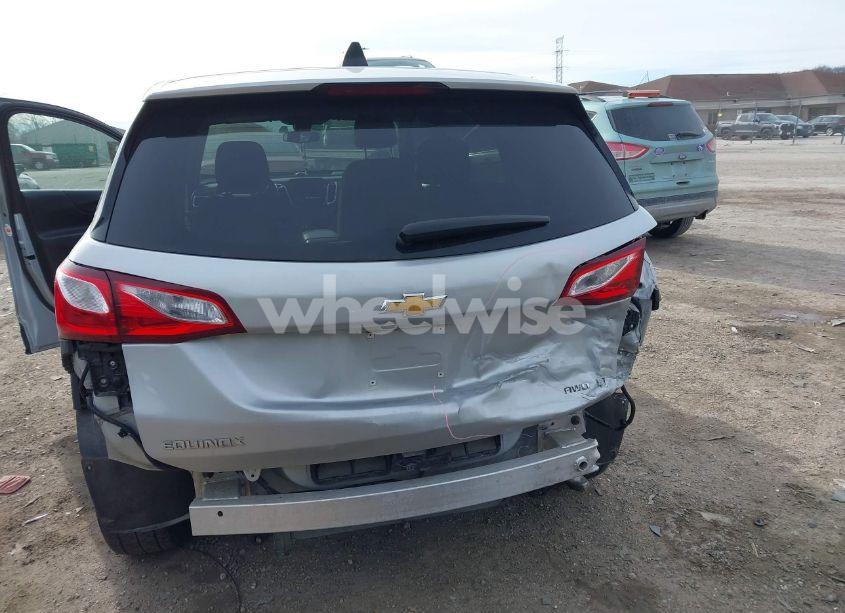 Photo 17 of 2020 Chevrolet Equinox AWD LT 1.5L TURBO (VIN 2GNAXUEV3L6228816)