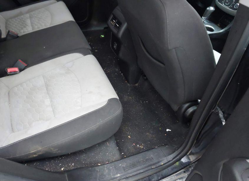 Photo 8 of 2021 Chevrolet Equinox AWD LT (VIN 2GNAXUEV3M6104532)