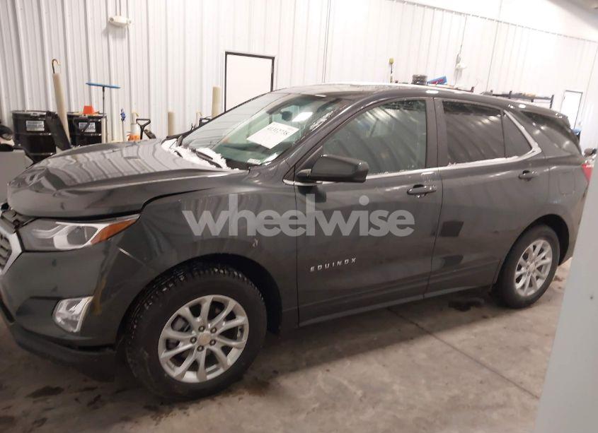 Photo 14 of 2021 Chevrolet Equinox AWD LT (VIN 2GNAXUEV3M6122593)