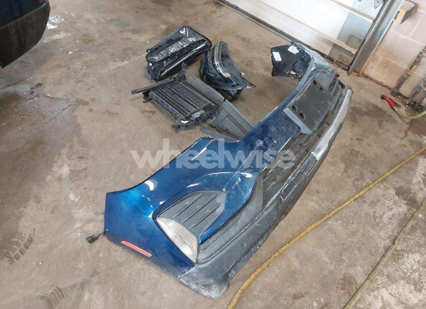 Photo 12 of 2022 Chevrolet Equinox AWD LT (VIN 2GNAXUEV3N6113863)