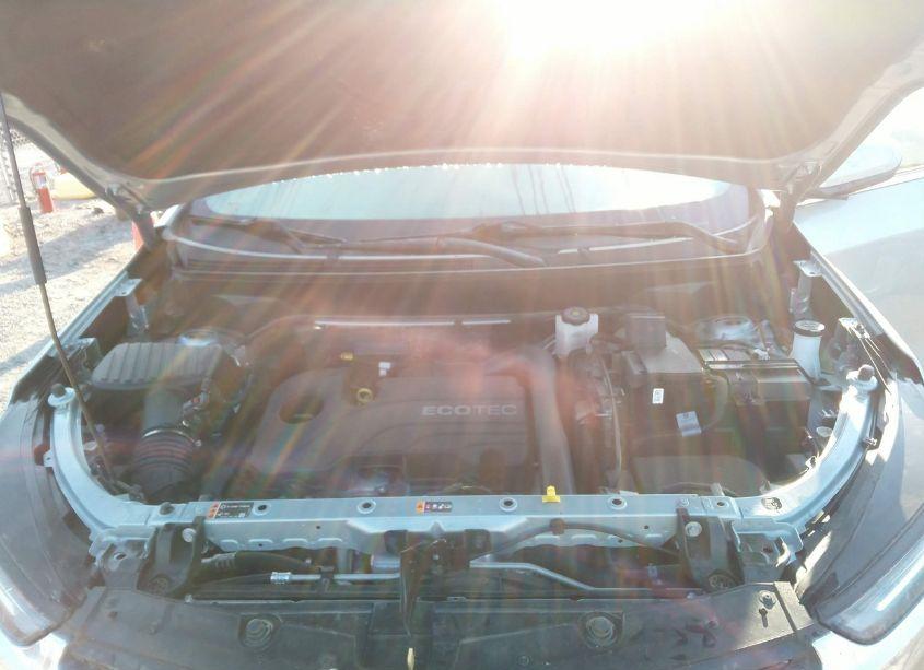 Photo 10 of 2022 Chevrolet Equinox AWD LT (VIN 2GNAXUEV3N6132249)