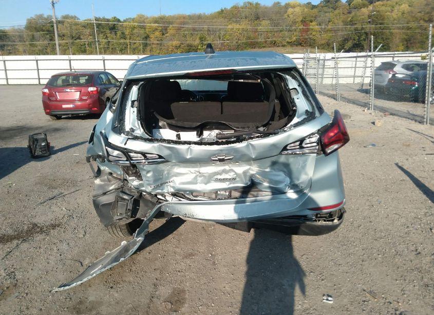 Photo 16 of 2022 Chevrolet Equinox AWD LT (VIN 2GNAXUEV3N6132249)