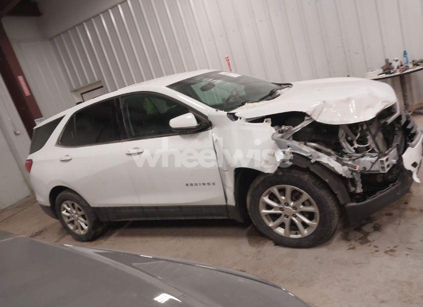 Photo 13 of 2019 Chevrolet Equinox LT (VIN 2GNAXUEV4K6116864)