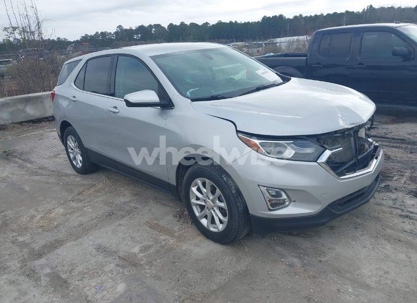 2019 Chevrolet Equinox LT (VIN 2GNAXUEV4K6168205) main photo