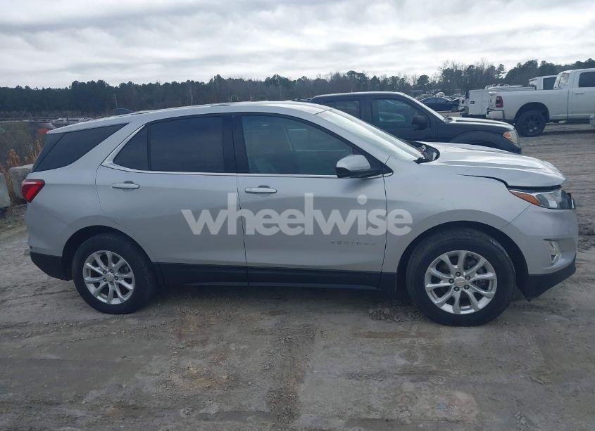Photo 13 of 2019 Chevrolet Equinox LT (VIN 2GNAXUEV4K6168205)