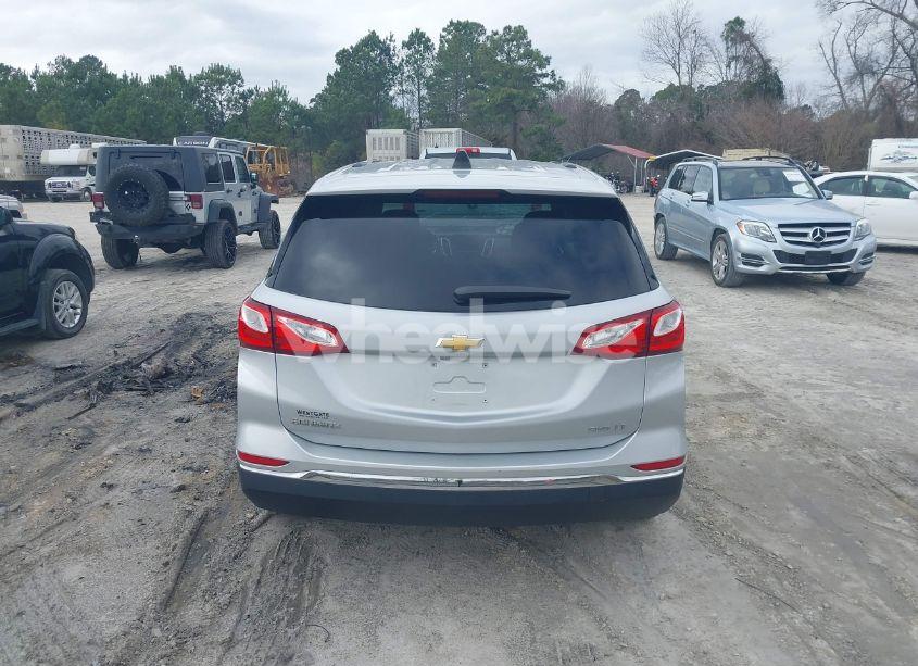Photo 16 of 2019 Chevrolet Equinox LT (VIN 2GNAXUEV4K6168205)