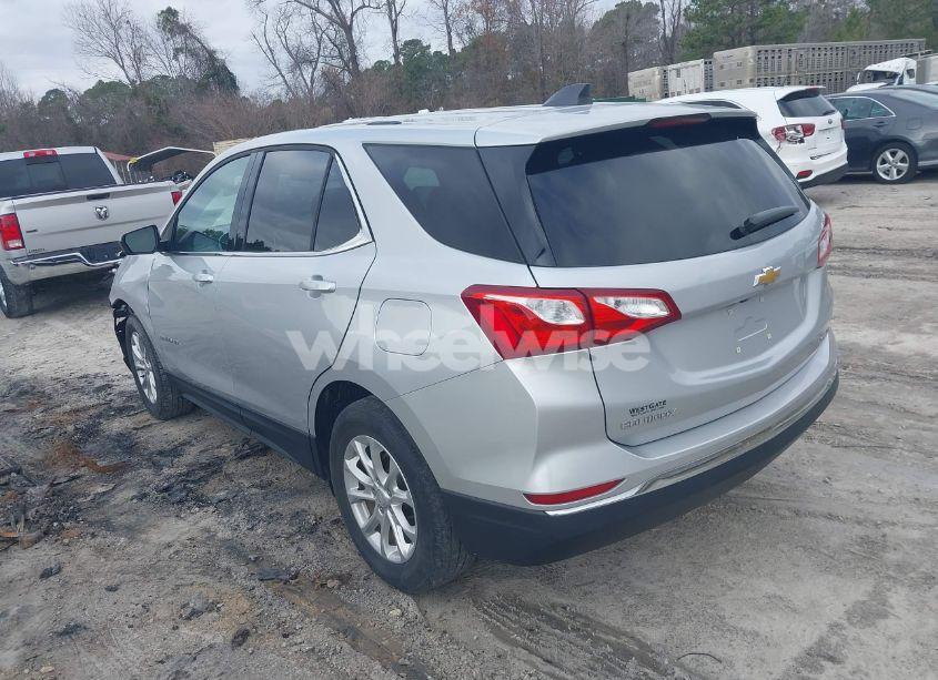 Photo 3 of 2019 Chevrolet Equinox LT (VIN 2GNAXUEV4K6168205)
