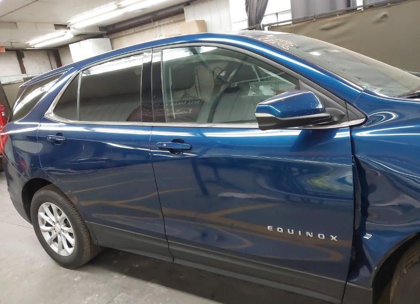 Photo 13 of 2019 Chevrolet Equinox LT (VIN 2GNAXUEV4K6168527)