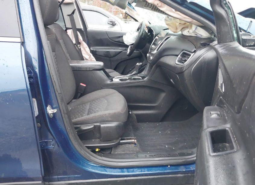 Photo 5 of 2019 Chevrolet Equinox LT (VIN 2GNAXUEV4K6195694)