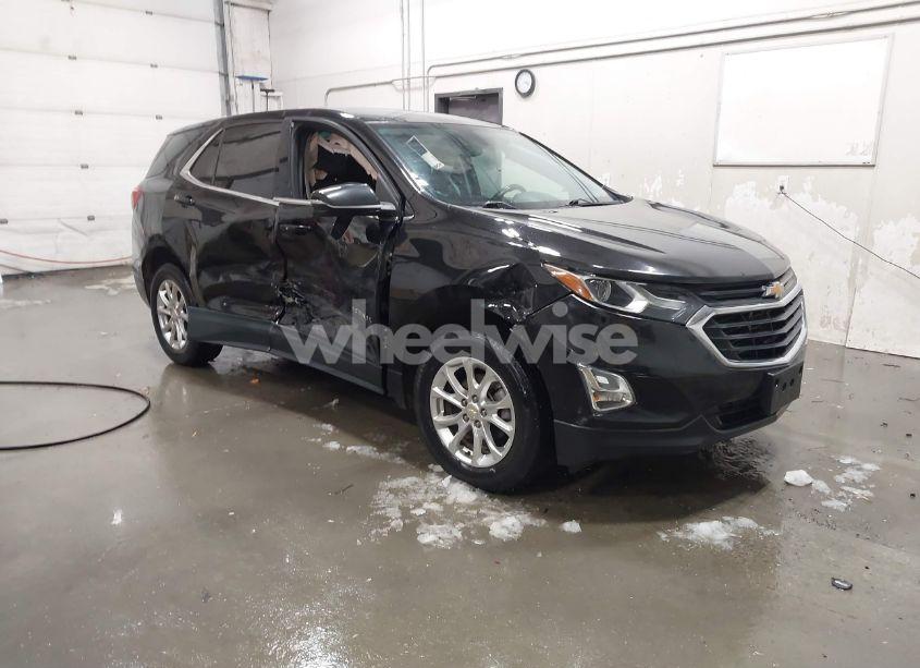 2019 Chevrolet Equinox LT (VIN 2GNAXUEV4K6260382) main photo