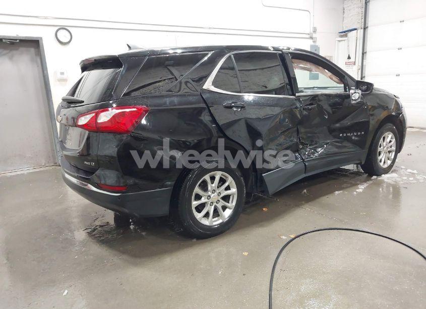 Photo 4 of 2019 Chevrolet Equinox LT (VIN 2GNAXUEV4K6260382)