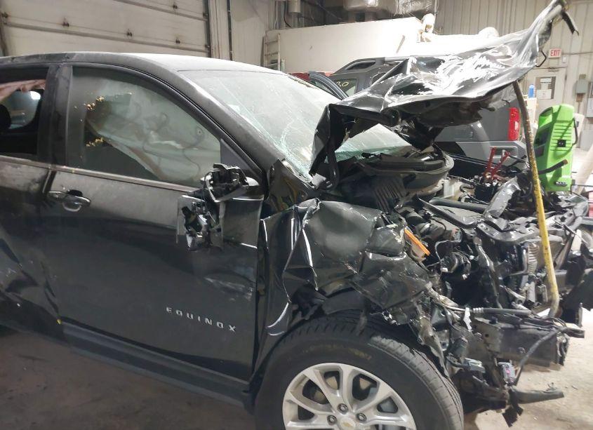 Photo 6 of 2020 Chevrolet Equinox AWD LT 1.5L TURBO (VIN 2GNAXUEV4L6102870)