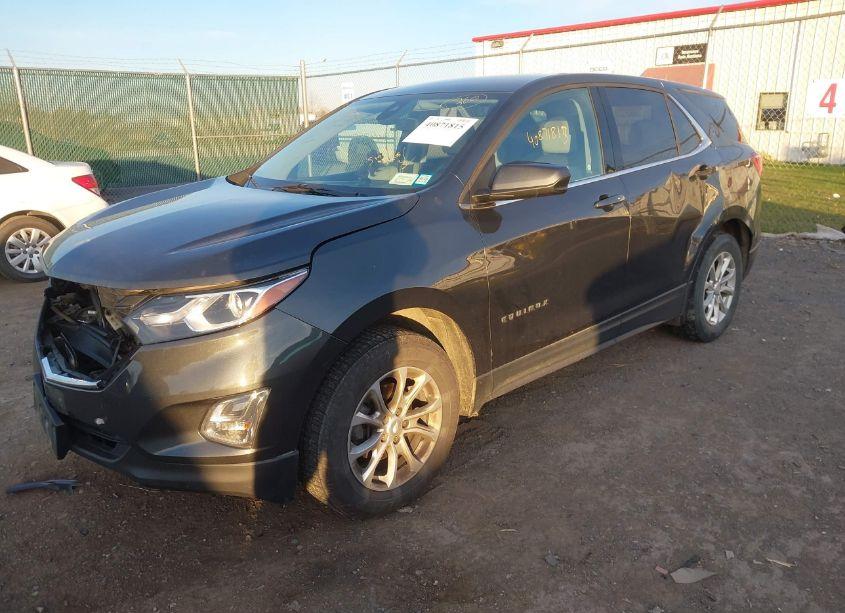Photo 2 of 2020 Chevrolet Equinox AWD LT 1.5L TURBO (VIN 2GNAXUEV4L6110354)