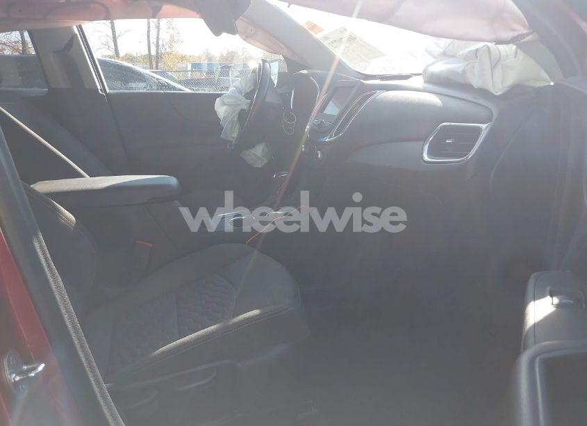 Photo 5 of 2020 Chevrolet Equinox AWD LT 1.5L TURBO (VIN 2GNAXUEV4L6120852)