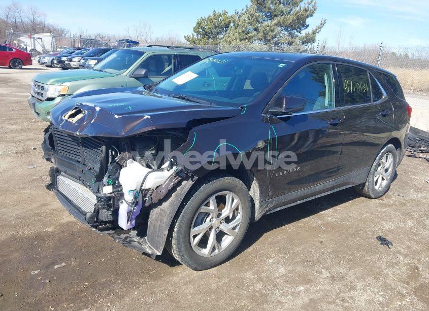 Photo 2 of 2020 Chevrolet Equinox AWD LT 1.5L TURBO (VIN 2GNAXUEV4L6264630)
