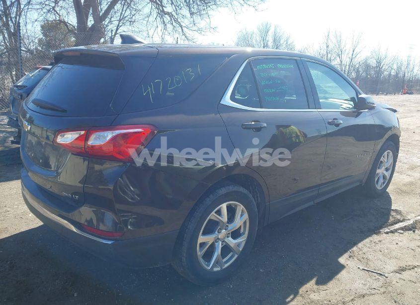 Photo 4 of 2020 Chevrolet Equinox AWD LT 1.5L TURBO (VIN 2GNAXUEV4L6264630)