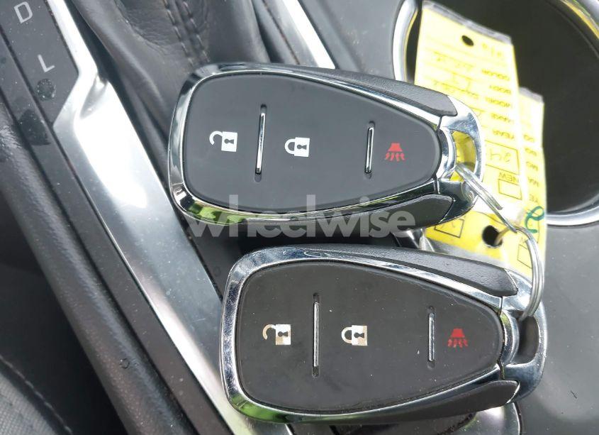 Photo 11 of 2021 Chevrolet Equinox AWD LT (VIN 2GNAXUEV4M6102899)