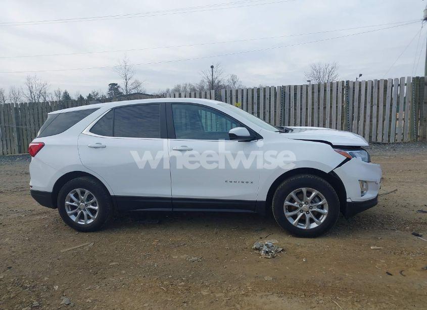 Photo 13 of 2021 Chevrolet Equinox AWD LT (VIN 2GNAXUEV4M6102899)