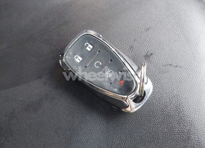 Photo 11 of 2019 Chevrolet Equinox LT (VIN 2GNAXUEV5K6174160)