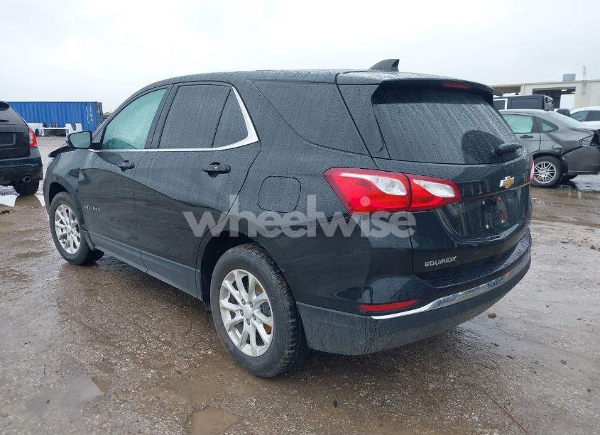 Photo 3 of 2019 Chevrolet Equinox LT (VIN 2GNAXUEV5K6174160)