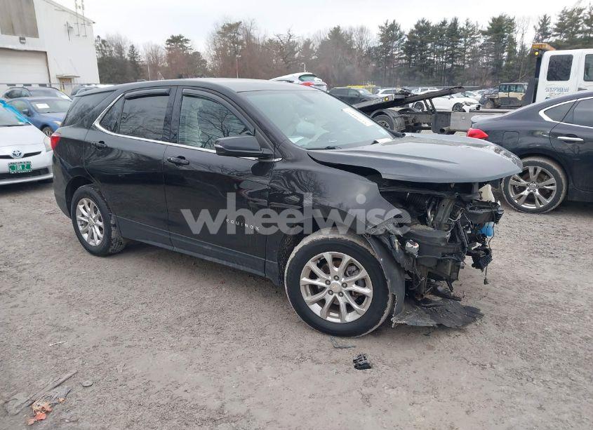 2019 Chevrolet Equinox LT (VIN 2GNAXUEV5K6184042) main photo
