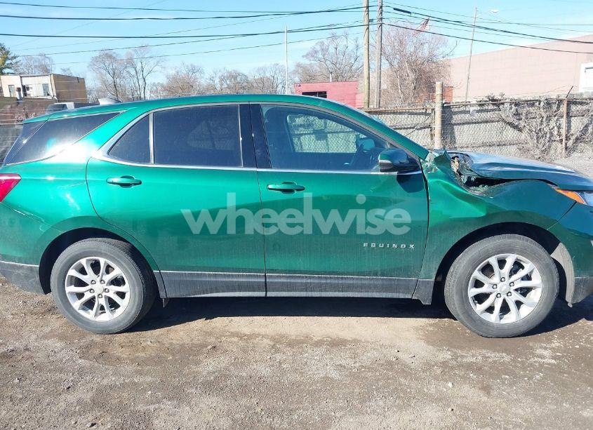 Photo 13 of 2019 Chevrolet Equinox LT (VIN 2GNAXUEV5K6209540)
