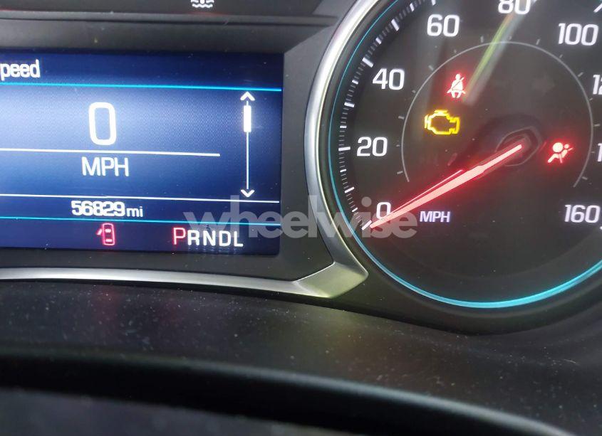 Photo 15 of 2019 Chevrolet Equinox LT (VIN 2GNAXUEV5K6229741)