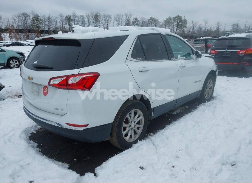 Photo 4 of 2019 Chevrolet Equinox LT (VIN 2GNAXUEV5K6229741)