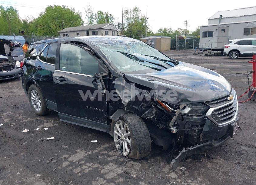 2019 Chevrolet Equinox LT (VIN 2GNAXUEV5K6231733) main photo