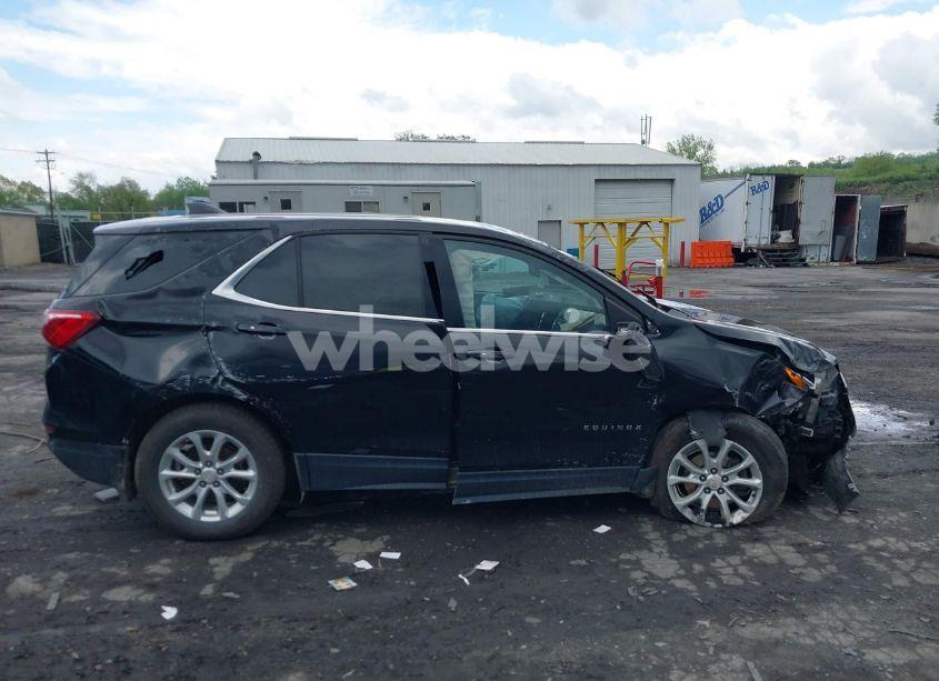 Photo 13 of 2019 Chevrolet Equinox LT (VIN 2GNAXUEV5K6231733)