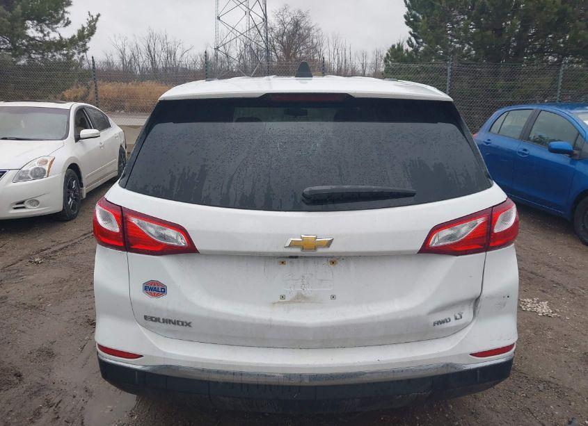 Photo 16 of 2019 Chevrolet Equinox LT (VIN 2GNAXUEV5K6260312)