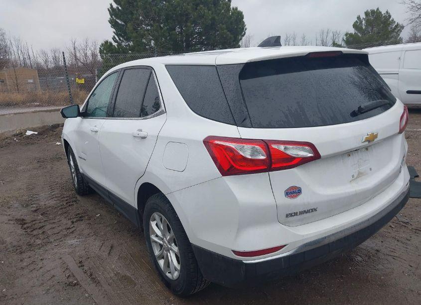 Photo 3 of 2019 Chevrolet Equinox LT (VIN 2GNAXUEV5K6260312)