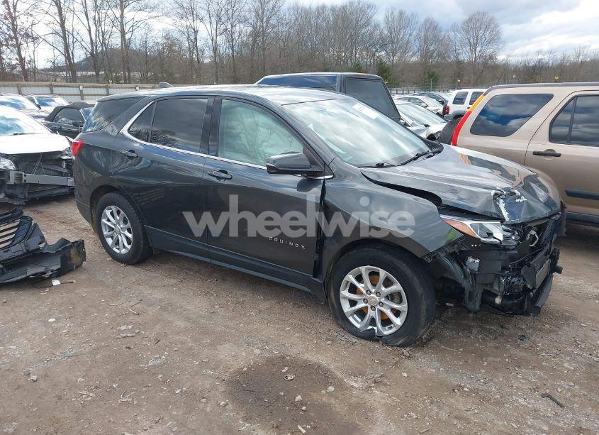2019 Chevrolet Equinox LT (VIN 2GNAXUEV5K6297487) main photo