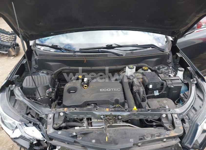 Photo 10 of 2019 Chevrolet Equinox LT (VIN 2GNAXUEV5K6297487)