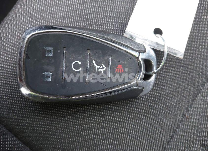 Photo 11 of 2019 Chevrolet Equinox LT (VIN 2GNAXUEV5K6297487)