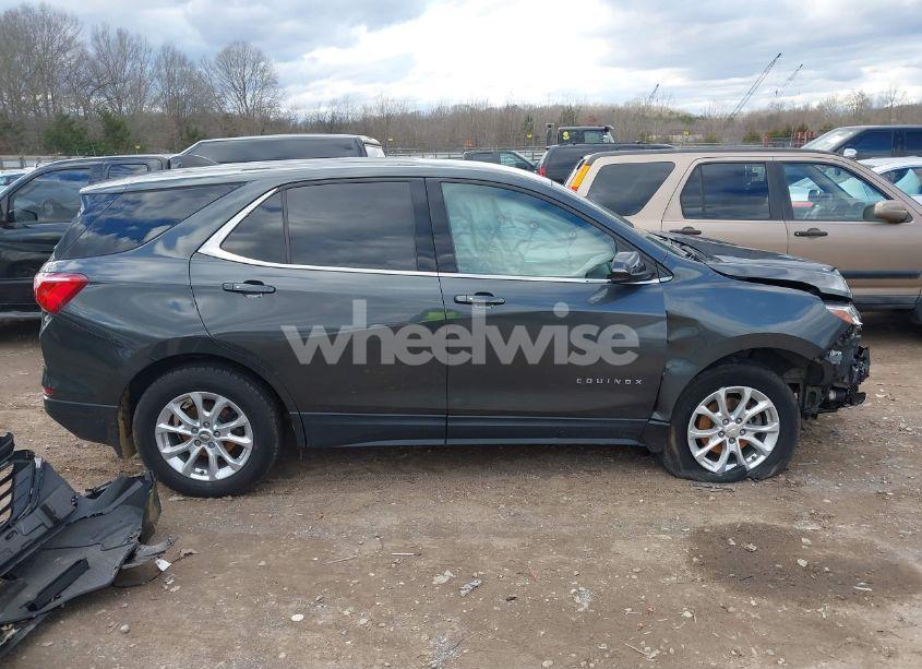 Photo 13 of 2019 Chevrolet Equinox LT (VIN 2GNAXUEV5K6297487)