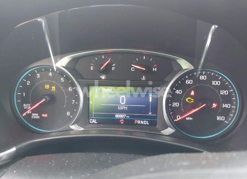 Photo 7 of 2019 Chevrolet Equinox LT (VIN 2GNAXUEV5K6297487)