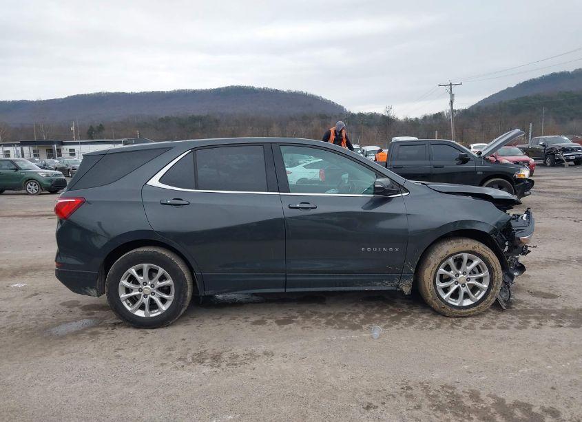 Photo 13 of 2019 Chevrolet Equinox LT (VIN 2GNAXUEV5K6305863)